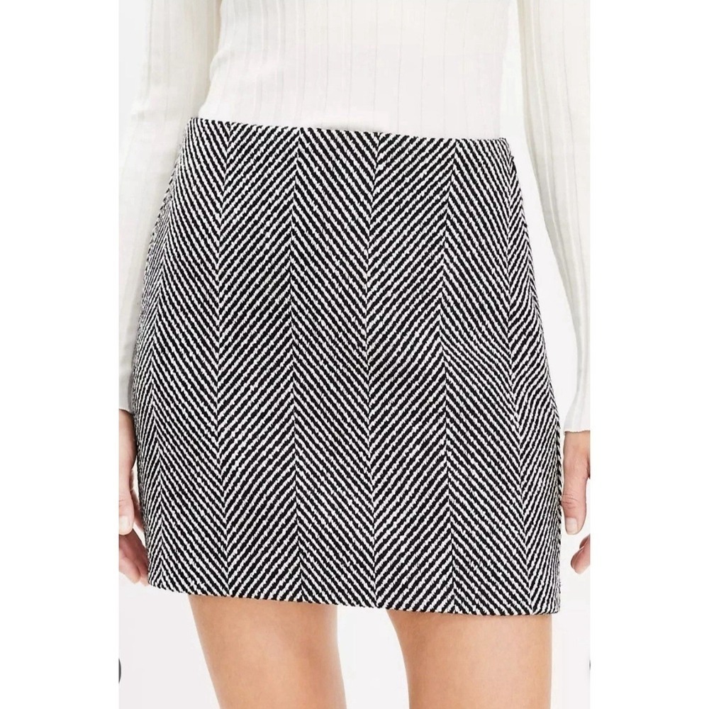 Loft Herringbone Tweed Wool Blend Mini Skirt Women's Size 14T Black & White NWT